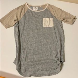 Men’s on the byas tee